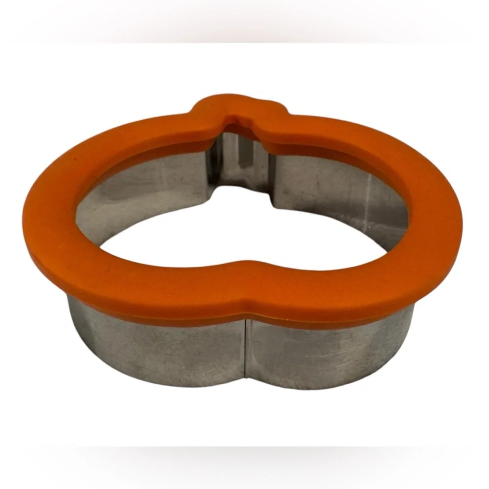 Williams Sonoma pumpkin cookie cutter metal with orange rubber coating